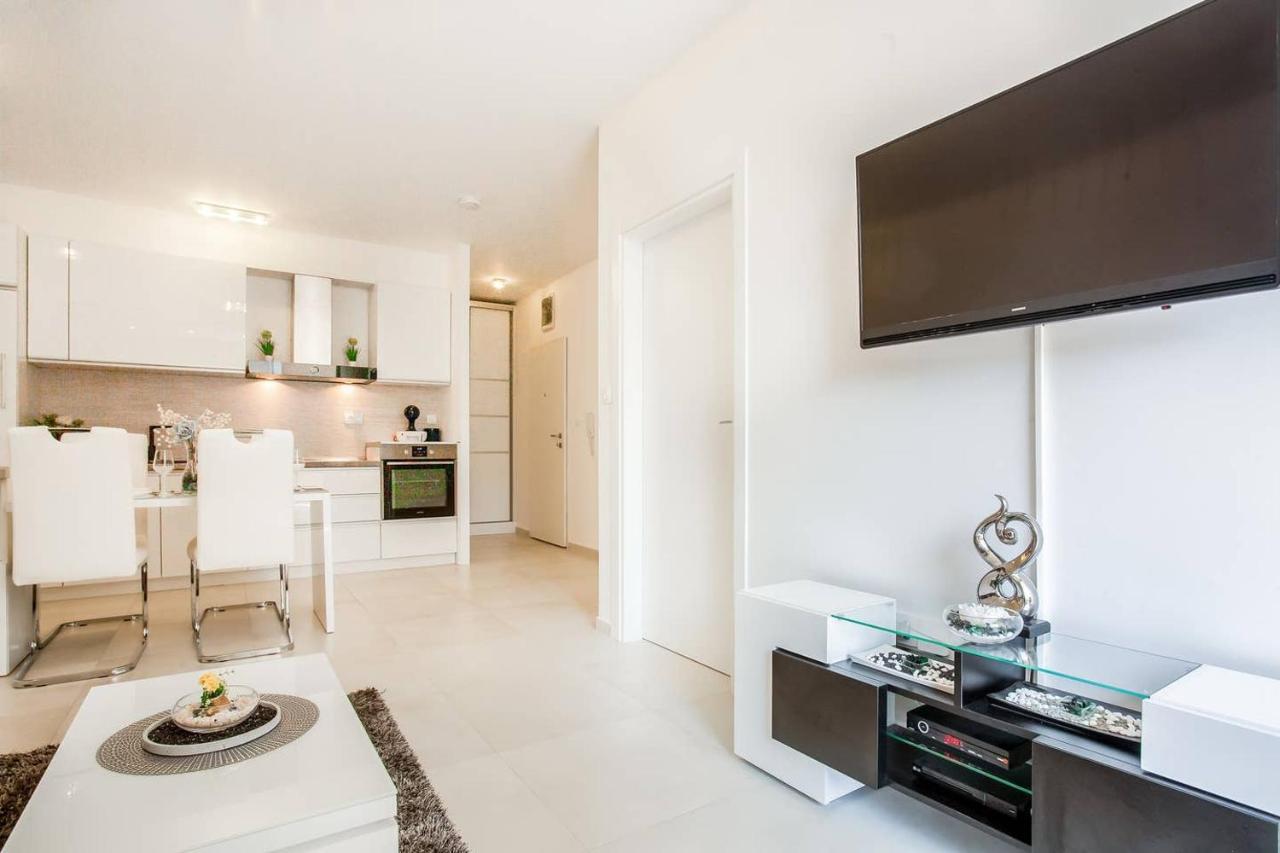 Lux Apartment Teodora Rafajlovići Exteriör bild
